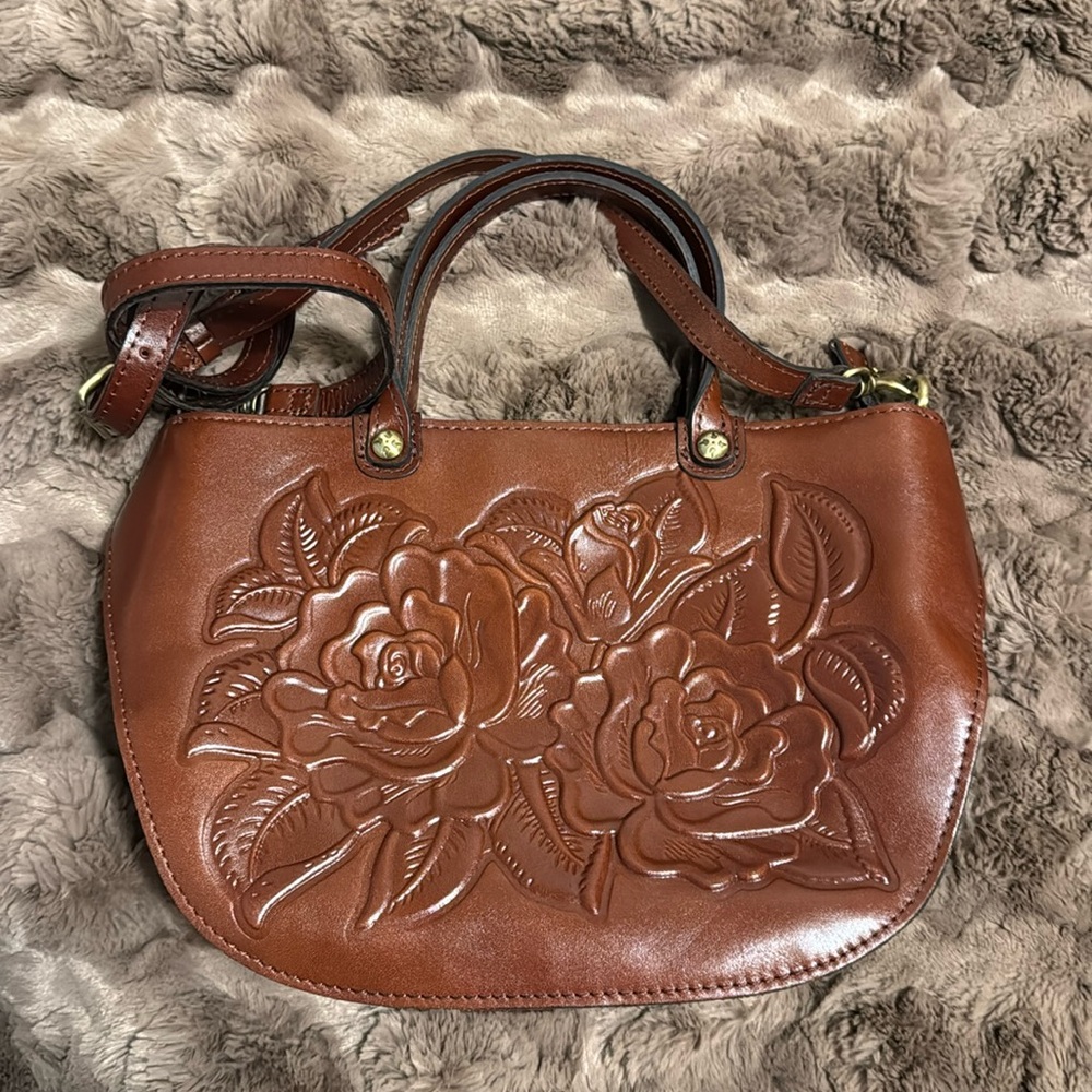 Beautiful Patricia Nash leather bag, never used, non smoking, brown